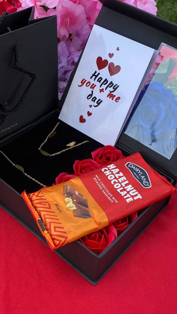VALENTINES LADIES GIFT SET