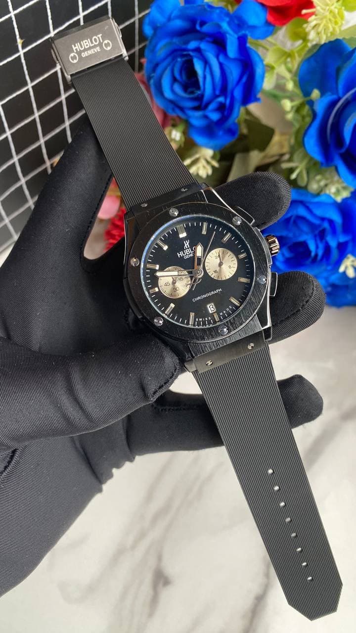 HUBLOT CHRONOGRAPH GENTS silicone strap