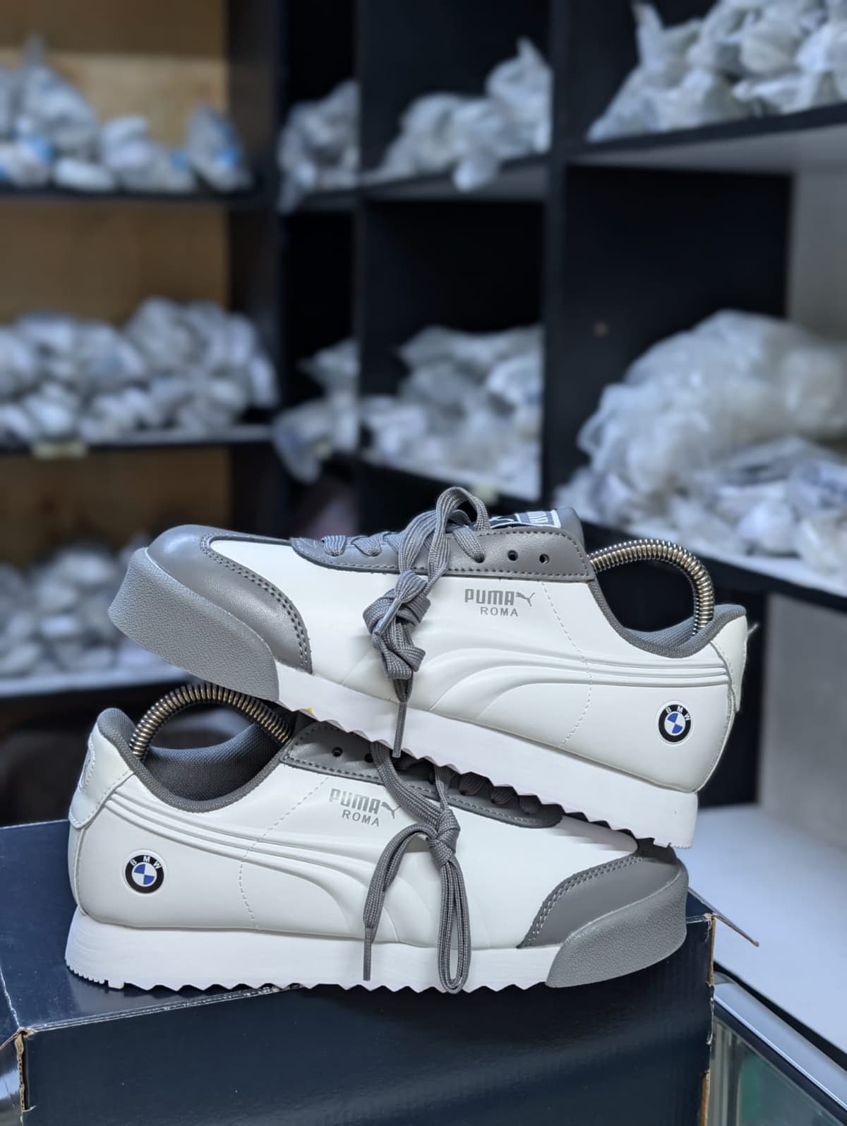 Puma roma grey