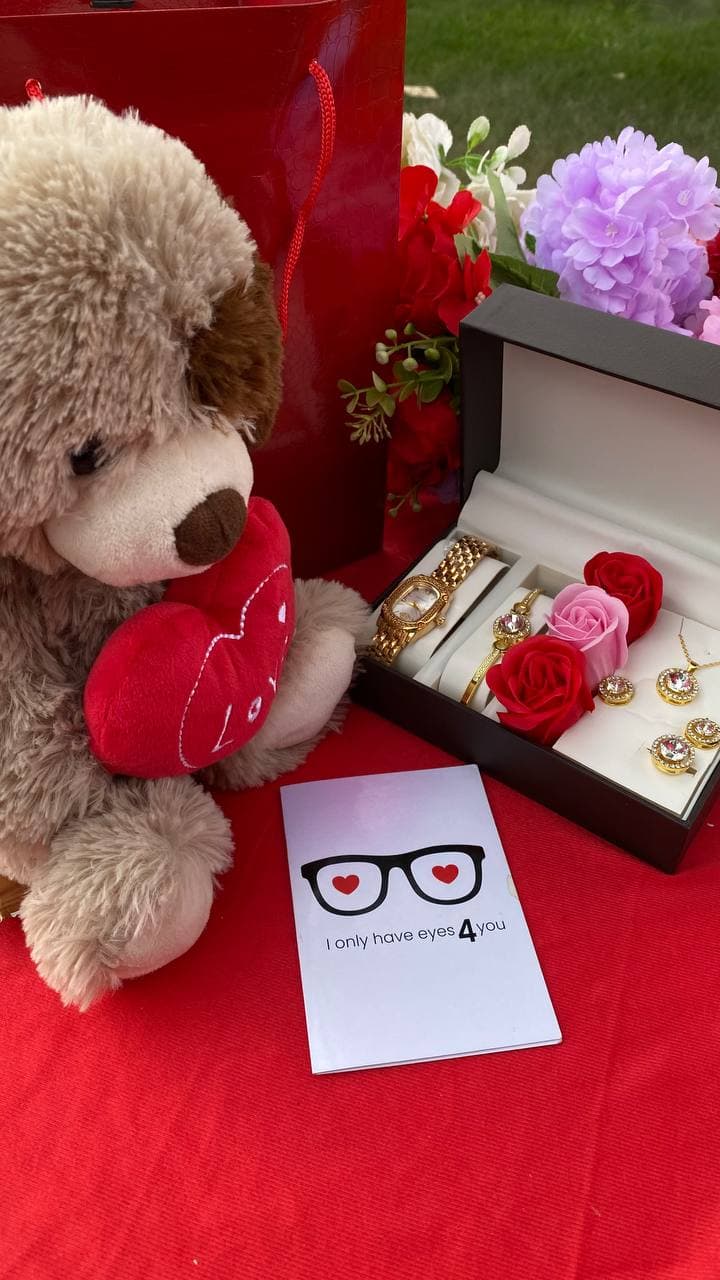 VALENTINES LADIES GIFT SET